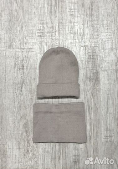 Набор шапка и снуд