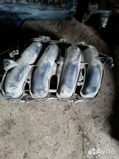 Впускной коллектор пежо 308 ер6