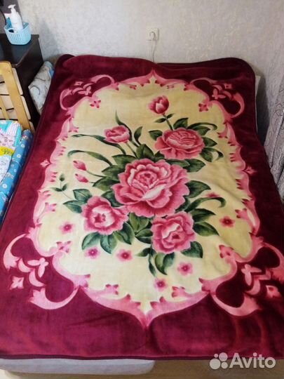 Плед покрывало бу 190х160, новое 160х220