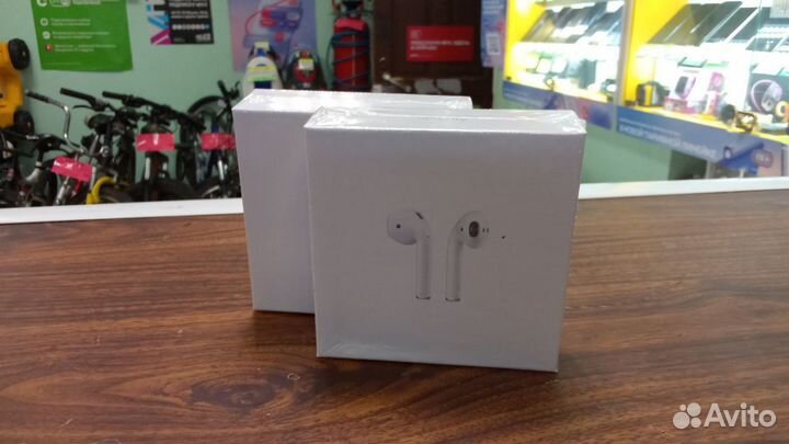 Наушники AirPods