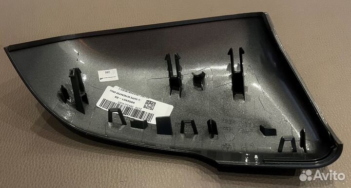 Накладка зеркала левая BMW X2 F39