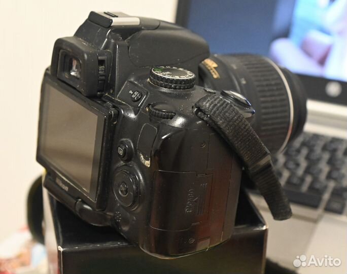 Nikon D5000