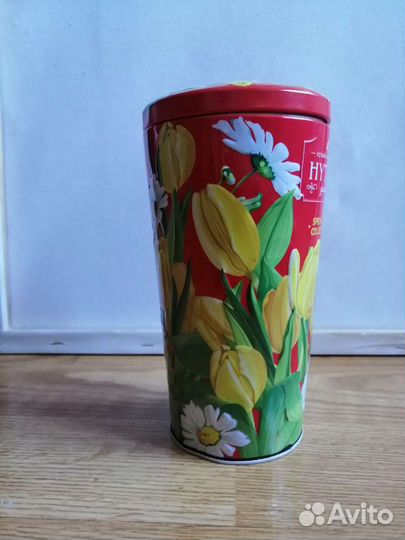 Банки жестяные из - под чая