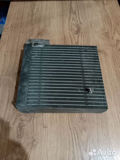 Радиатора кондиционера Митсубиси артрек оутлендер