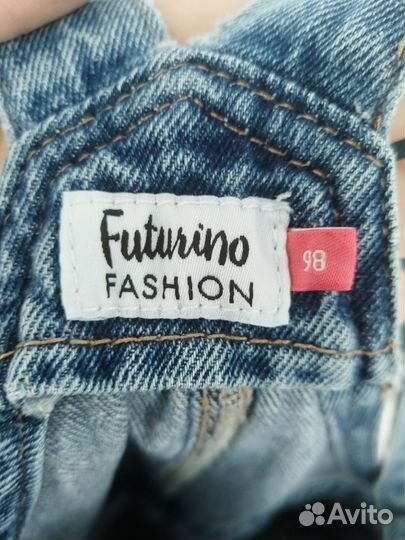 Новый джинсовый комбинезон