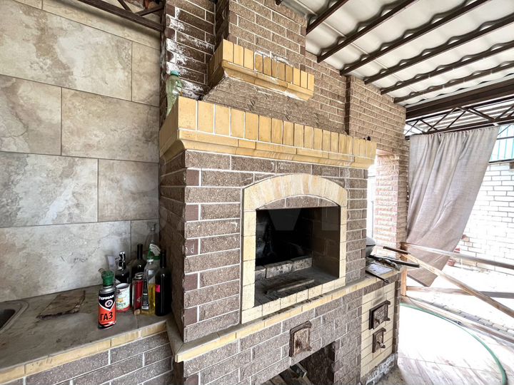 Дом 200 м² на участке 10 сот.