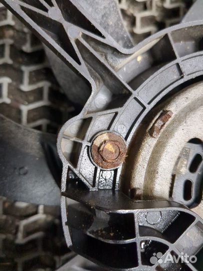 Вентилятор радиатора Opel Insignia, 2011