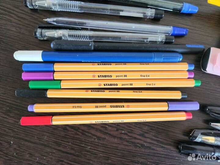 Канцелярия ручки к учебному году пакетом