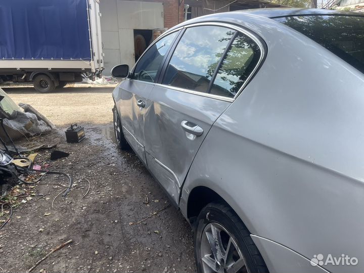 В разборе Volkswagen Passat B6 2008г 1.8T