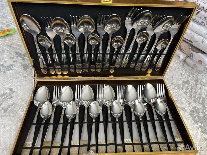 Набор столовых приборов