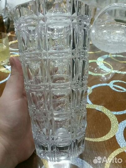 Хрустальная ваза