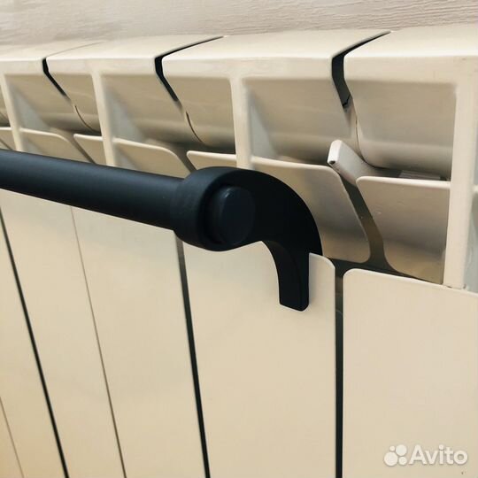 Сушилка на батарею черная