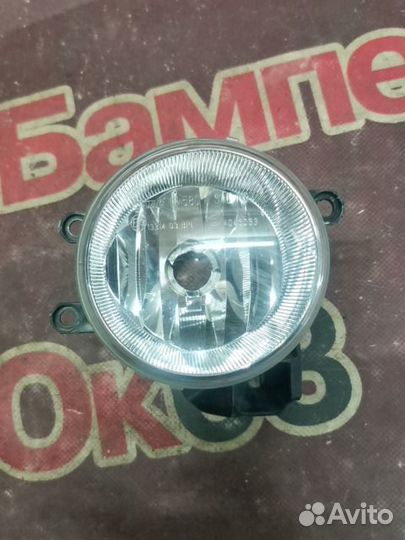 Фара противотуманная правая Toyota Corolla E180