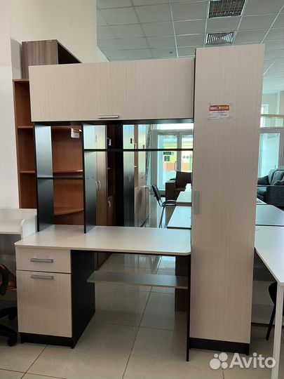 Стол компьютерный 7