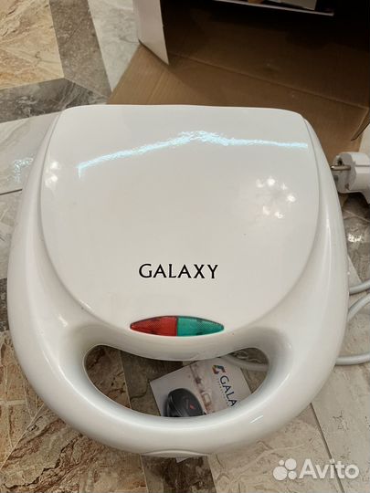 Вафельница Galaxy