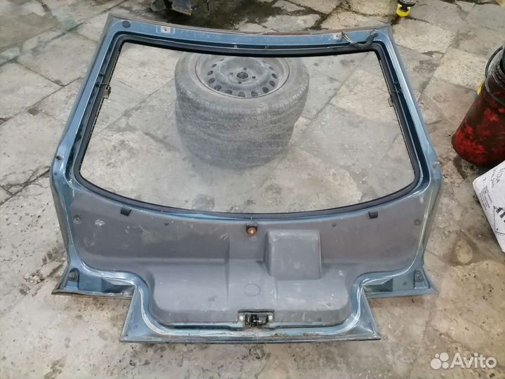 Крышка багажника Volvo 440