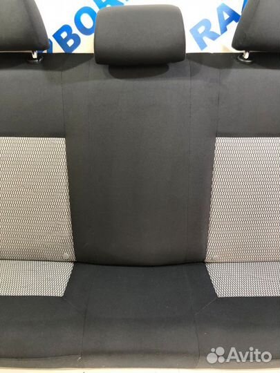 Сиденье заднее volkswagen polo 5 1.6 мт седан