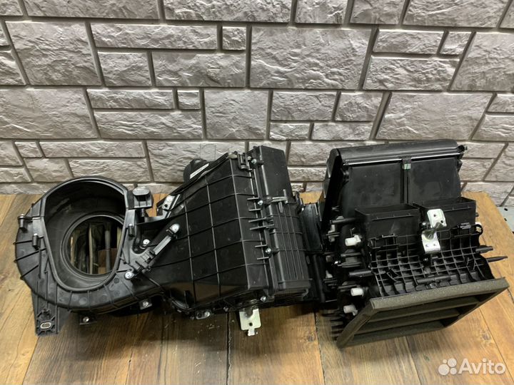 Porsche Cayenne 958 Корпус отопителя