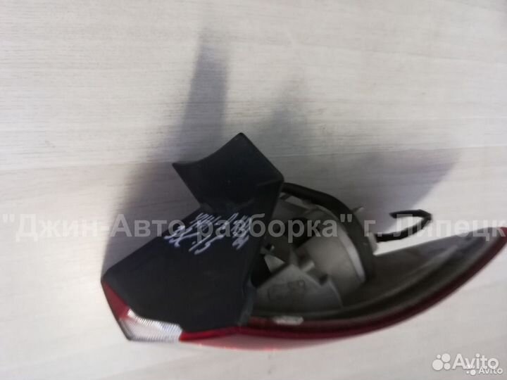 Фонарь задний правый Mondeo 4 универсал дорестайл