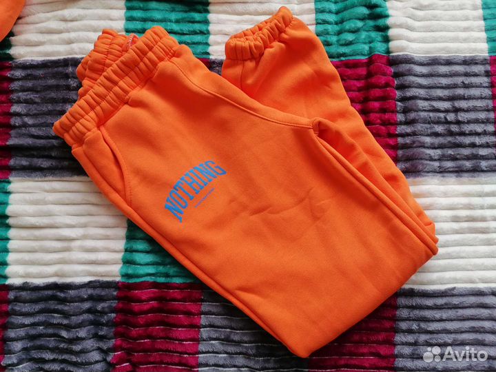 Новый спортивный костюм теплый