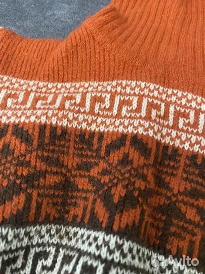 Свитер водолазка