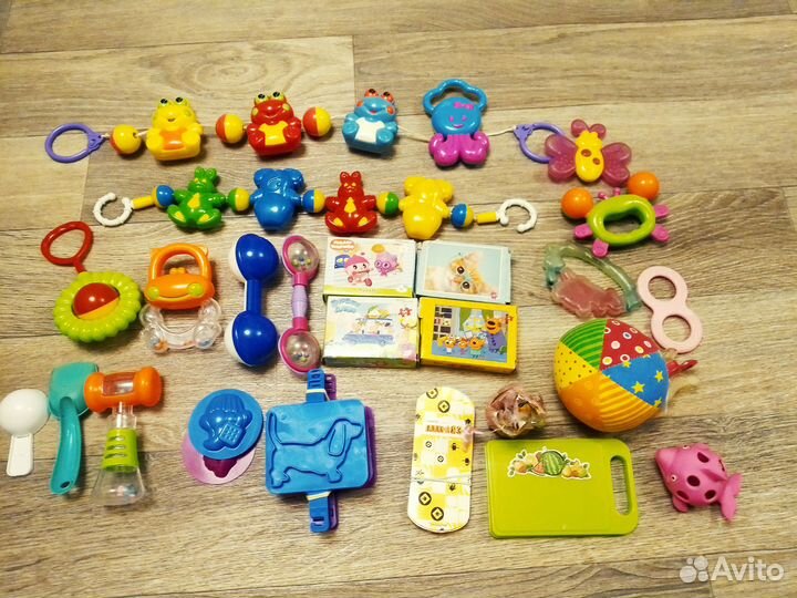Игрушки, погремушки