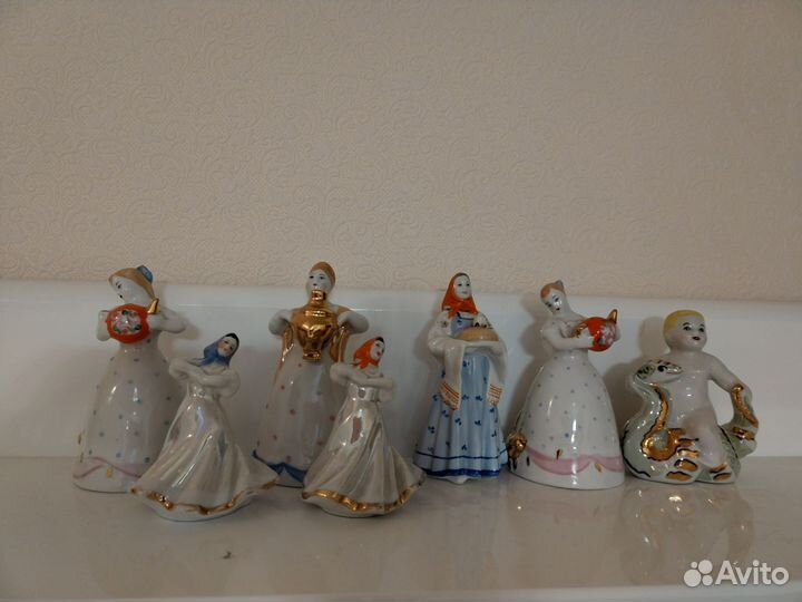 Статуэтки одним лотом