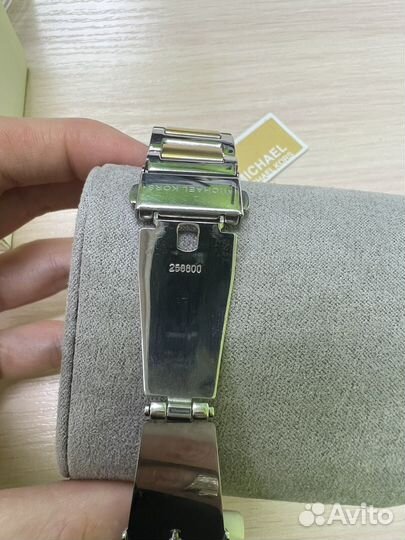 Часы michael kors MK3198