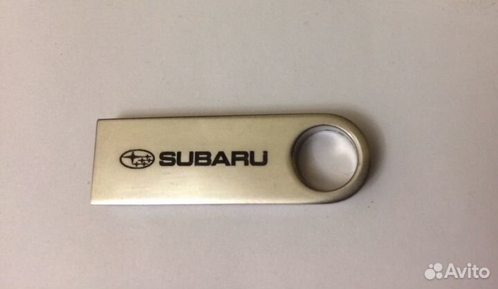 Флешка Subaru 8Гб
