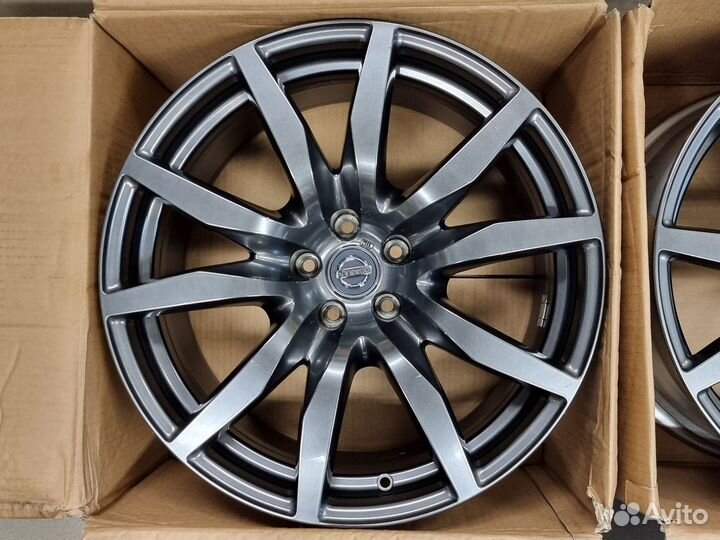 Ориг.Кованые(R) диски R20 Nissan GT-R (R35) Рест.1