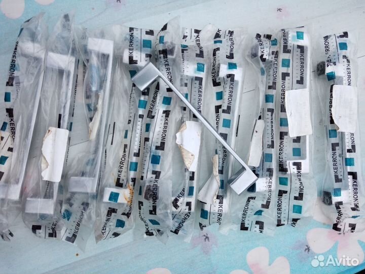 Мебельные ручки kerron