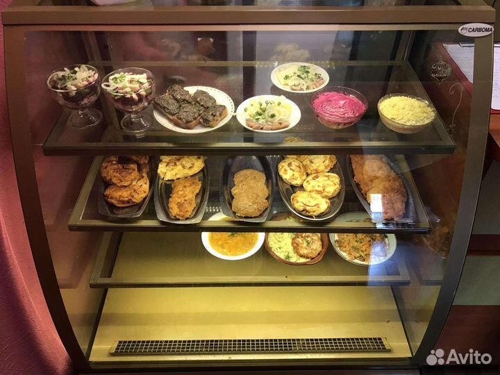 Холодильная витрина бу
