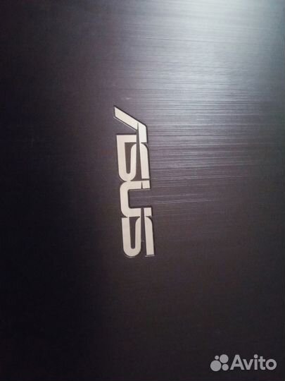 Ноутбук asus