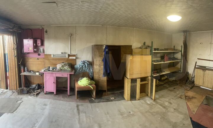 Гараж, > 30 м²