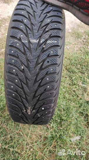 Yokohama Ice Guard Stud IG55 21.5/60 R17