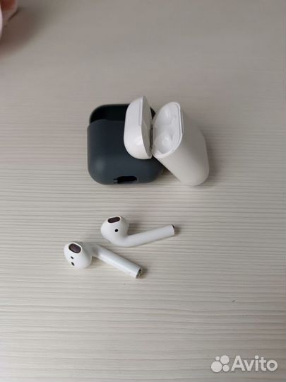 Airpods