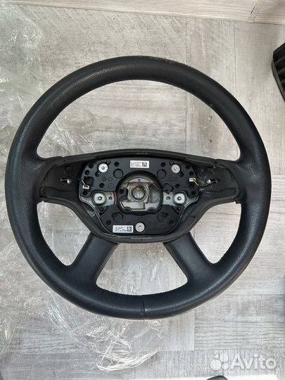 Руль на mercedes w 221