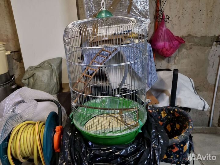 Большая клетка для попугая или птиц