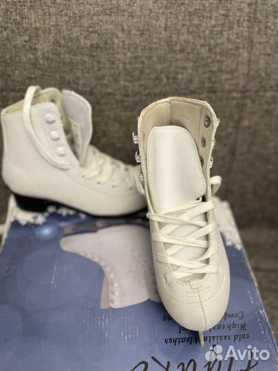 Коньки фигурные детские 31 размер