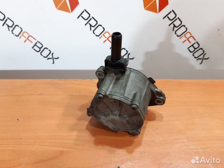 Насос вакуумный Mercedes Vito W639 OM651 2.2 CDI