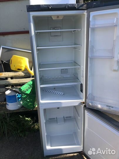 Холодильник