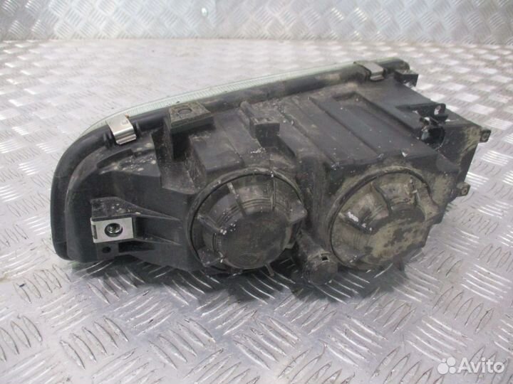 Фара противотуманная MAN 81251016522