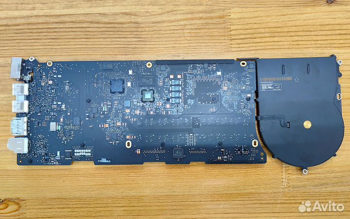 Материнская плата MacBook Pro 13 2014-2015 A1502