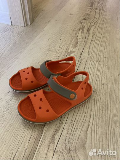 Сандалии crocs c13