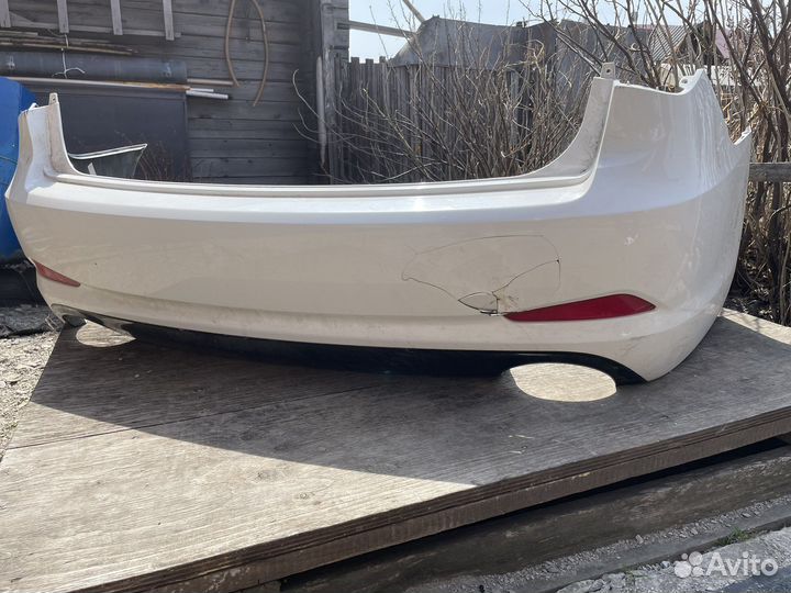 Продам задний бампер на Хендай i40