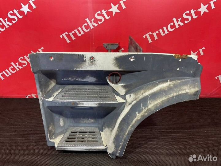 Корпус подножек левый Daf XF105
