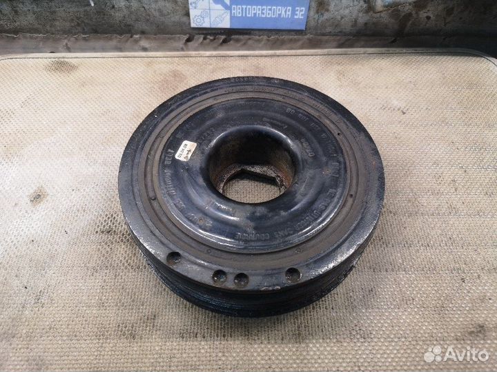 Шкив коленвала 2.0 дизель M9R Nissan Renault