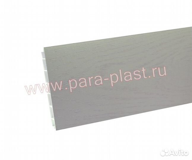 Цоколь пвх Дуб фисташковый с уплотнителем (4000*9