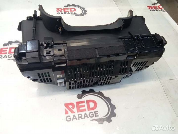 Панель приборов Mercedes-Benz E-Class W212