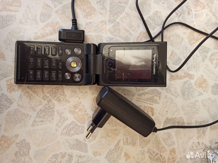 Sony Ericsson W380i
